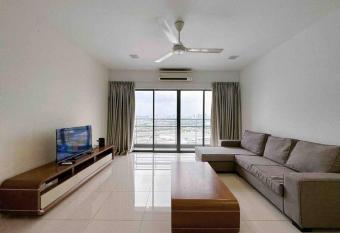 Setiawalk Puchong 4-6pax 2R2B IOI Mall Sunway has Balcony rooms