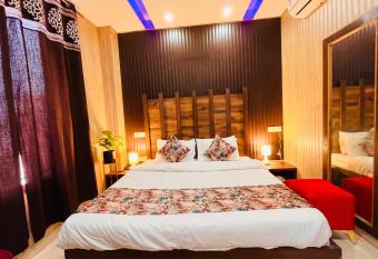 Hotel Starlet Prime - A Four Star Luxury Hotel has Balcony rooms