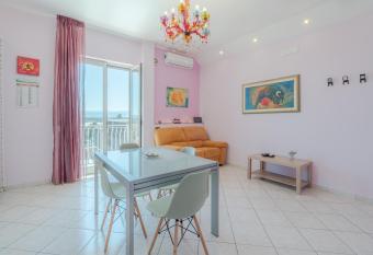 A Casa Mia has Balcony rooms