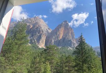Lovely apartment in front of Dolomites has Balcony rooms