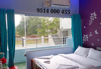 YELAGIRI ROYAL RESIDENCY has Balcony rooms