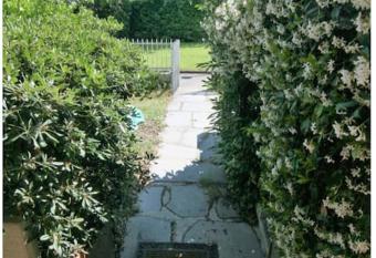 Residence a due passi dal mare has Balcony rooms