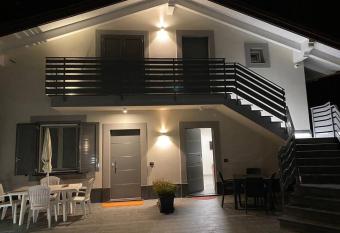 La Corte di Nonna Ada has Balcony rooms