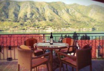 Apartments Lazarevi   has Balcony rooms