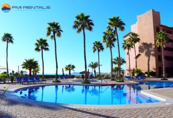 Marina Pinacate A-121 allows 18 year olds to book a room