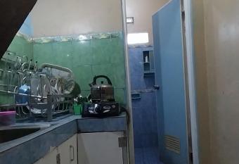 Oma s House has Balcony rooms