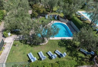 Residence La Pergola bilocale uno has Balcony rooms