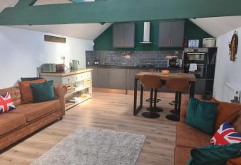 The Granary has Balcony rooms