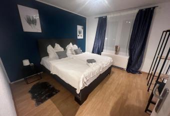 Mondschein Appartement+Netflix+zentral allows 18 year olds to book a room