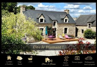 G  te Diamant, Vall  e du Scorff, Nature, Bien-  tre has Balcony rooms