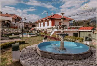 Quinta mar  a isabel. Elegante y restaurada has Balcony rooms
