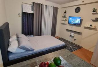 Cebu One Oasis Fully Furnished Studio with balcony has Balcony rooms