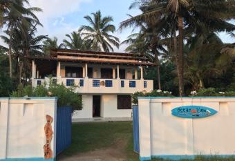 Ocean View has Smoking/Balcony rooms