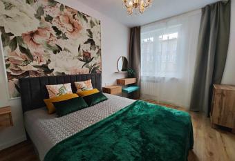 Centrum Miasta has Balcony rooms