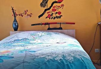 chambre sur Muret allows 18 year olds to book a room