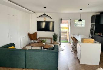 Appartement lumineux 6/pers has Balcony rooms