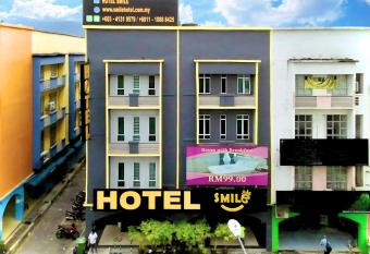 Smile Hotel Danau Kota has Balcony rooms