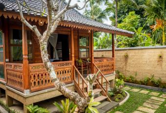 Toya Sutra Villa allows 18 year olds to book a room