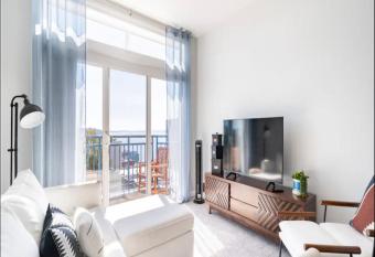 Sweet Apt in downtown has Balcony rooms