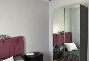 Villa in a compound with a rooftop in sheikh zayed has rooms with a private hot tub