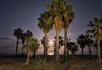 Habitaci  n a 500 metros de la playa has Balcony rooms