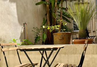 Agr  able Studio au Centre Ville has Balcony rooms