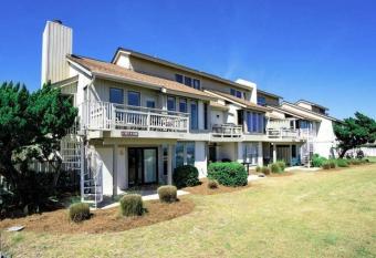 137 Capt John Fripp Villa has Balcony rooms