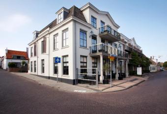 Hotel Bommelje has Balcony rooms