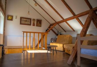 Apartmani Ka  ara has Balcony rooms