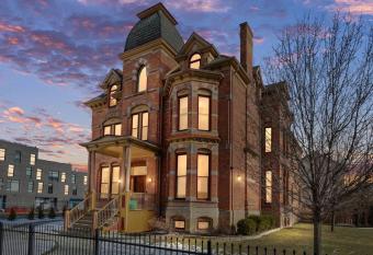 The Lumber Baron's Penthouse 3br / 2.5 Ba allows 18 year olds to book a room