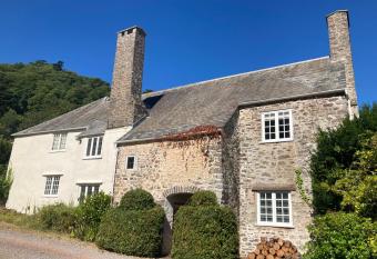 Worthy Manor allows 18 year olds to book a room