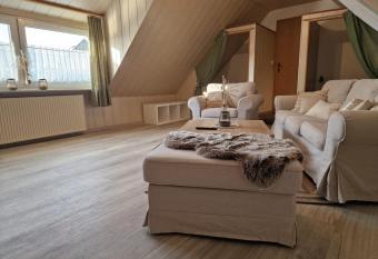 FeWo Boh  me has Balcony rooms