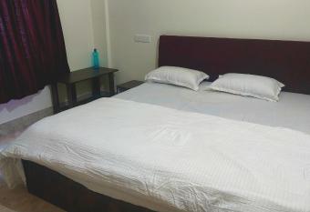 SSPRIDE GUEST HOUSE has Balcony rooms