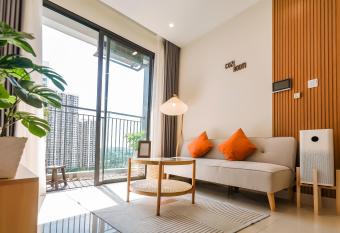 Vinhomes Grand Park - COZIroom has Balcony rooms