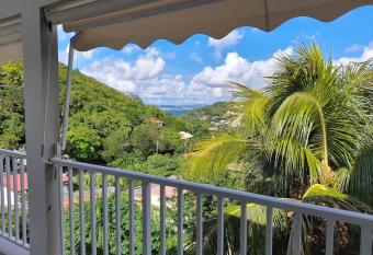 Appartement SERENITE, tout confort 2adultes 1 enft has Balcony rooms