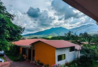 Spacious house, green areas, close to R  o Celeste, Toucans House has Balcony rooms