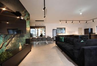                           -                          5                  ,                                              allows 18 year olds to book a room