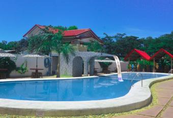 Michelle Pension has Balcony rooms