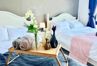 T3 1-10 Pax Trefoil 2Room Setia Alam Cozy Home WiFi TV has Balcony rooms