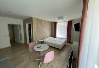 Perlos Apartamenai 2 has Balcony rooms