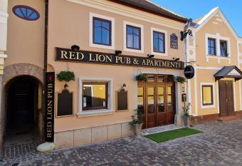 Red Lion Pub & Apartments Szentendre has Balcony rooms