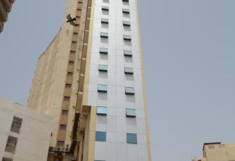 Riyadh Al Deafah Hotel allows 18 year olds to book a room