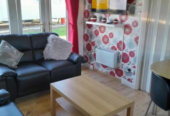 B8 lovely chalet allows 18 year olds to book a room