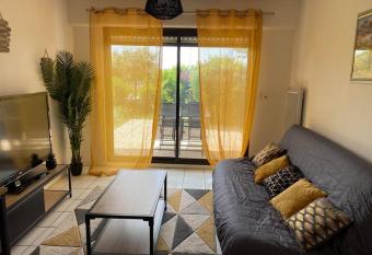 Studio Plage du Chay has Balcony rooms