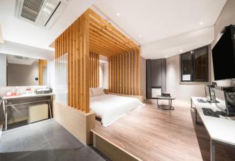 HOTEL MYEONG JAK allows 18 year olds to book a room