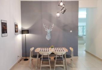 1181 GCH S2 # U Homestay allows 18 year olds to book a room