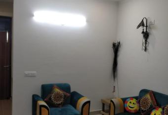 Doon Serenity Retreat allows 18 year olds to book a room