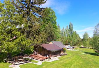 Kuu Holiday Homes has Balcony rooms