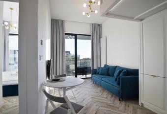 RentPlanet - Apartamenty Shellter has Balcony rooms