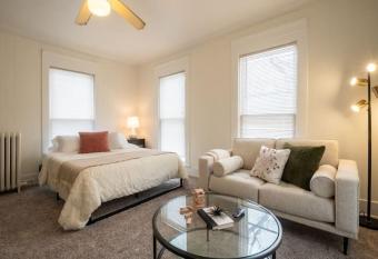 Charming Studio Minutes from Drake allows 18 year olds to book a room